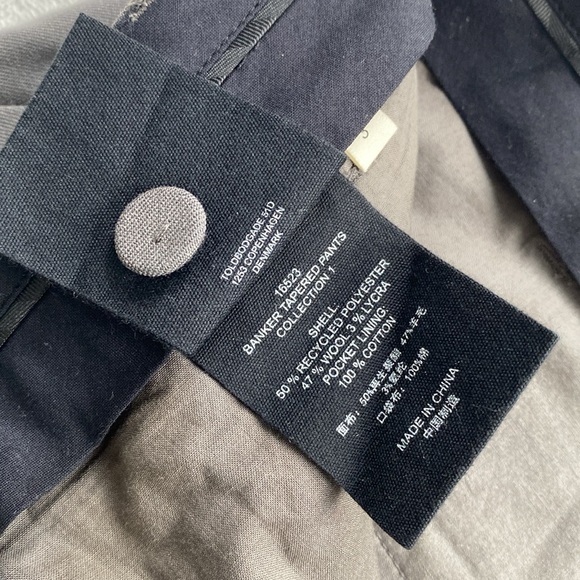 The Garment Banker Tapered Pants Collection 1 Pleated Front Trouser/Pant (Gray) - Picture 14 of 15